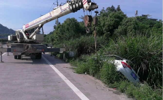 晋中重载吊车救援 晋中重载吊车救援